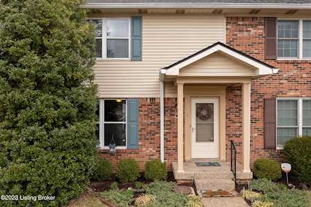 8624 Birch Ct Louisville, KY 40242