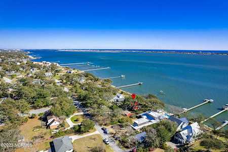 5005 Holly Lane Morehead City, NC 28557