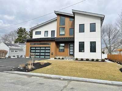 21 Tocci Path Newton, MA 02459