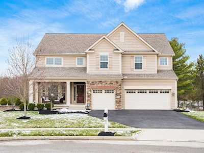 7960 Reins Court Delaware, OH 43015