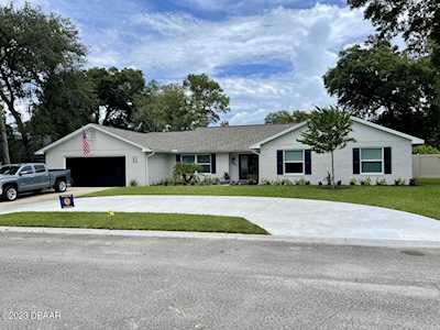 63 St Andrews Terrace Ormond Beach, FL 32174