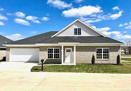 2537 Pecan Trace Evansville, IN 47715
