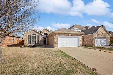 4105 Martinsburg Drive Fort Worth, TX 76244