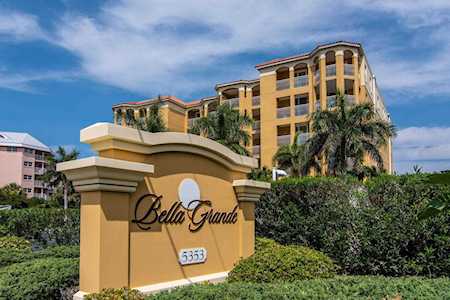 5353 Gulf Blvd #B102 St. Pete Beach, FL 33706