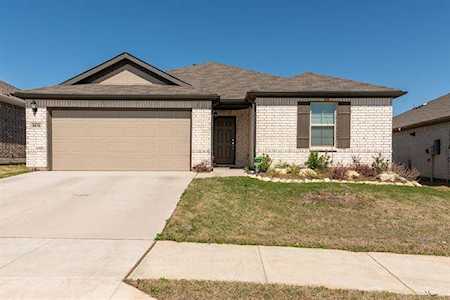 8836 Copper Meadow Drive Fort Worth, TX 76131