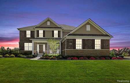 51827 Torbay Lyon Twp, MI 48167