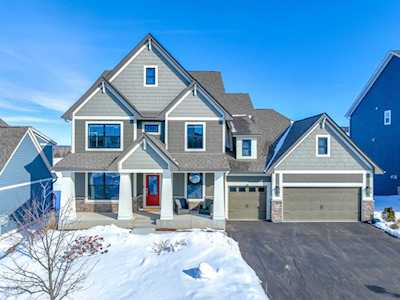 9772 Iron Horse Road Woodbury, MN 55129
