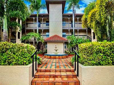 2400 Feather Sound Dr #1018 Clearwater, FL 33762