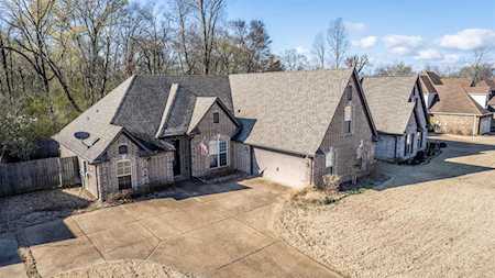 300 Running Brook Ln Oakland, TN 38060