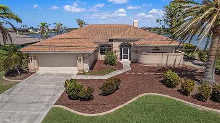 1323 SW 27th Terrace Cape Coral, FL 33914