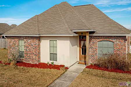 25389 White Lake Ave Livingston, LA 70754