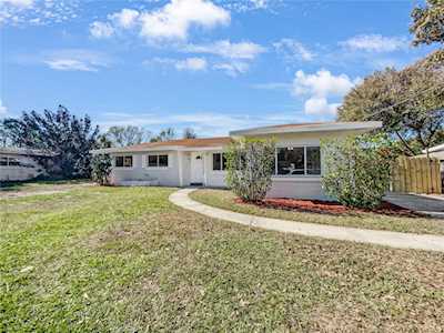 2540 14th St SE Winter Haven, FL 33884