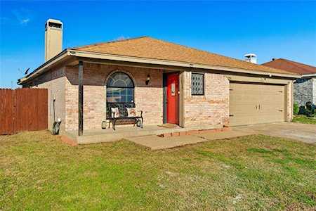 5550 Creekridge Drive Arlington, TX 76018