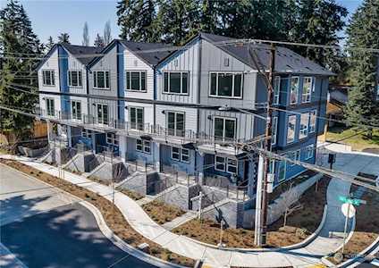 5602 A 238th St SW #A Mountlake Terrace, WA 98043