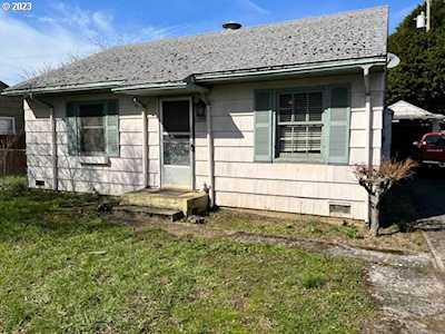 2810 E 25th ST Vancouver, WA 98661