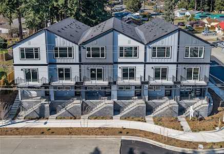 5602 238th St SW #B Mountlake Terrace, WA 98043