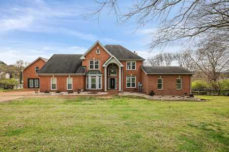 1218 Rosewood Trl Mount Juliet, TN 37122