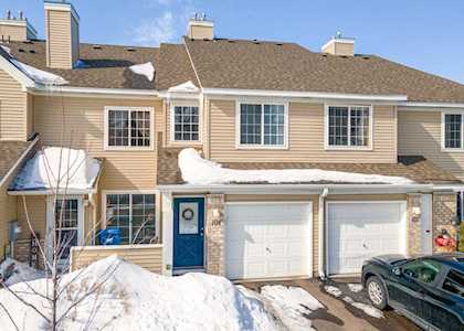 2220 Ranchview Lane N #108 Plymouth, MN 55447