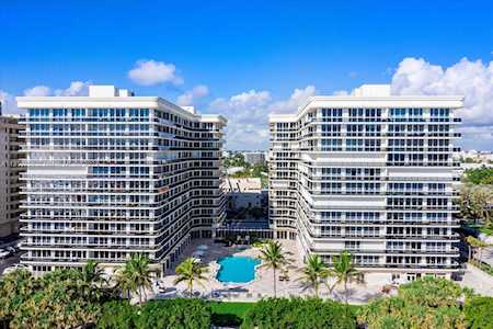 9595 Collins Ave #NPHG Surfside, FL 33154