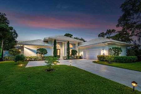 14 Huntly Drive Palm Beach Gardens, FL 33418