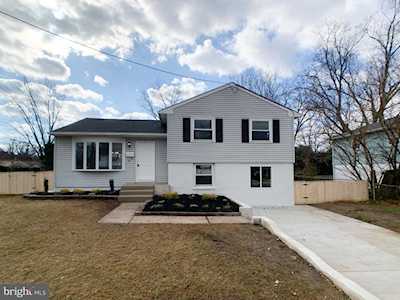 14 Heritage Rd Marlton, NJ 08053