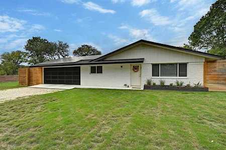 9110 Chisholm LN Austin, TX 78748