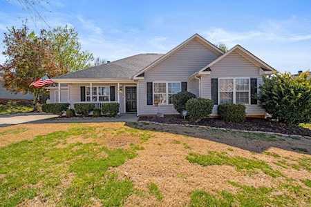 492 Slate Dr Boiling Springs, SC 29316