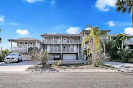 2204 1st St #C Indian Rocks Beach, FL 33785