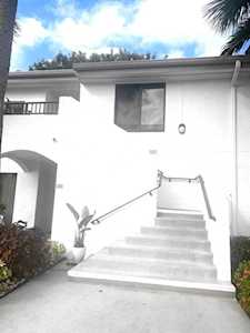 7509 Glendevon Lane #1007 Delray Beach, FL 33446
