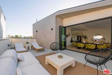 1341 1/2 Seward Ave Los Angeles, CA 90038