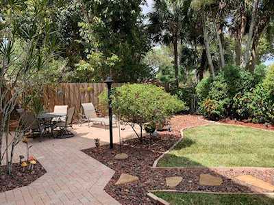 10571 NW 11 Court Plantation, FL 33322