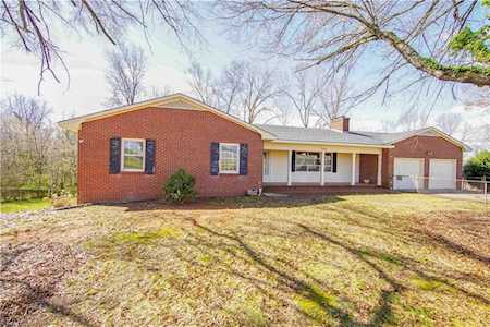 394 Stanleyville Manor Avenue Rural Hall, NC 27045