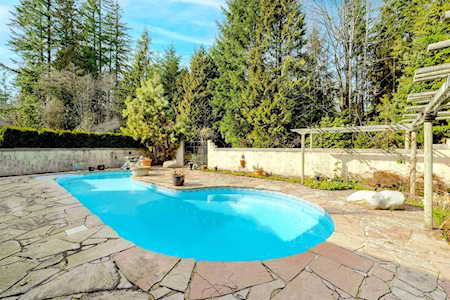 3424 Gaspe Place North Vancouver, BC V7H 1H3
