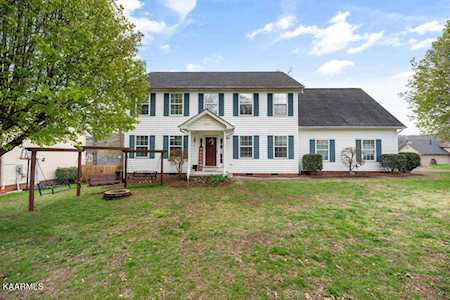 2344 Conners Creek Circle Knoxville, TN 37932