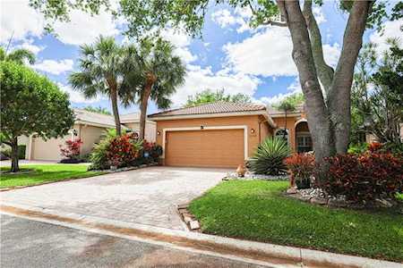 7258 Via Genova Delray Beach, FL 33446