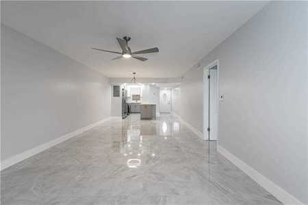 8980 S Hollybrook Blvd #202 Pembroke Pines, FL 33025