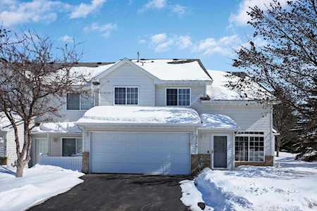 8718 Quarry Ridge Lane #D Woodbury, MN 55125