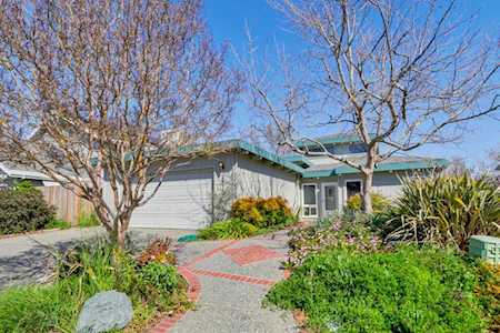 2911 Boathouse Avenue Davis, CA 95616