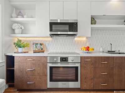 456 Tocoloma Avenue San Francisco, CA 94134