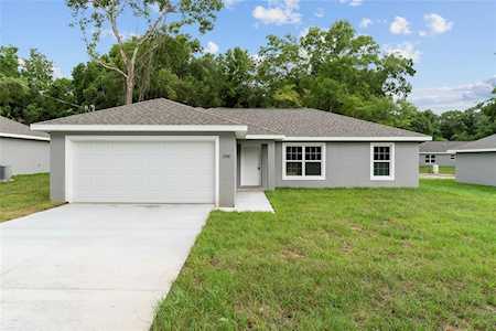 1860 W Hialeah Dr Citrus Springs, FL 34434
