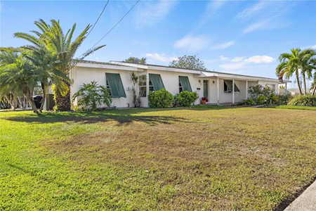 218 Severin Rd SE Port Charlotte, FL 33952