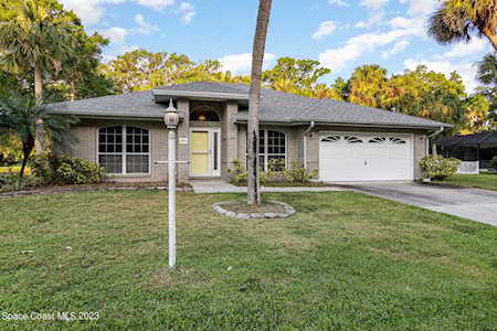 1830 Hammock Estate Lane Melbourne, FL 32934