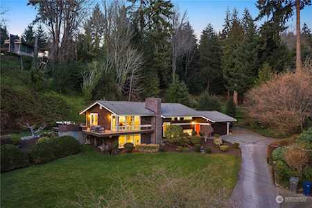 12972 64th Ave NE Kirkland, WA 98034