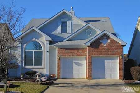 53 Harwood Road Monroe, NJ 08831