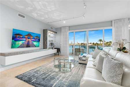 516 Hendricks Isle #4B Fort Lauderdale, FL 33301