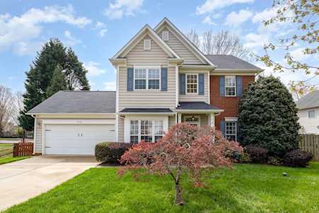 9528 Stawell Dr Huntersville, NC 28078