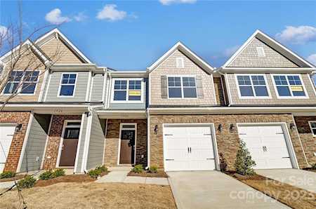 3924 Rothwood Ln Harrisburg, NC 28075