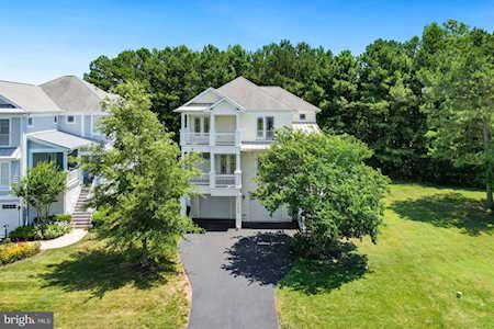 11479 Maid At Arms Ln Berlin, MD 21811