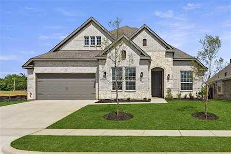 140 Mockingbird Hill Drive Joshua, TX 76058