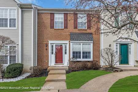 3305 Oliver Ct #5 Freehold, NJ 07728